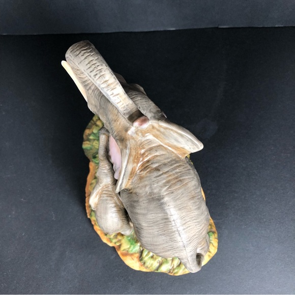Vintage Homco Realistic Ceramic Elephant & Baby Hand-Painted Cottagecore African - Picture 9 of 12